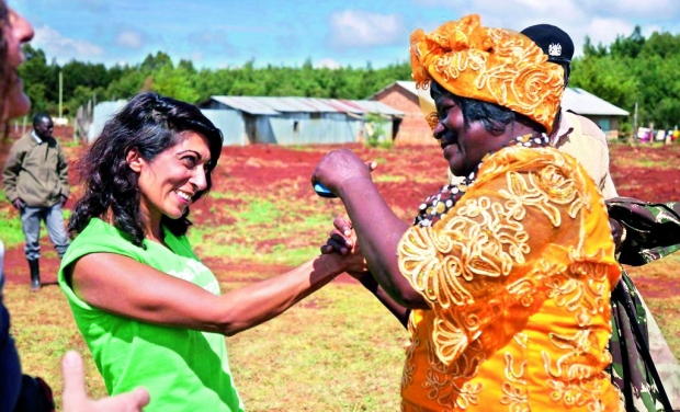 Sudha Kheterpal in Kenya Sudha Kheterpal in Kenya